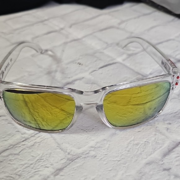 Oakley Holbrooks in a clear / crystal frame with a Prizm-style mirrored lens. - Picture 3 of 6